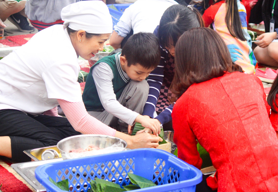 ...nên các em rất háo hức (Ảnh: PV/Vietnam+)