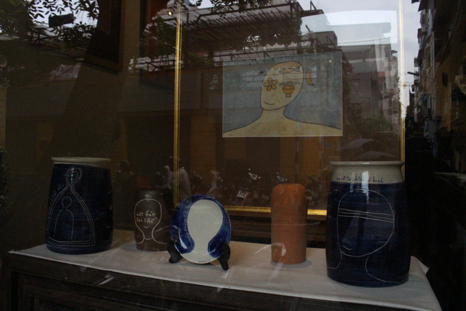 Triển lãm ''Kinh Gốm'' mở cửa tự do, đón khách tham quan tại Gallery39, số 39 Lý Quốc Sư (quận Hoàn Kiếm, Hà Nội) từ ngày 2/10-12/10/2020. (Ảnh: Minh Anh/Vietnam+)
