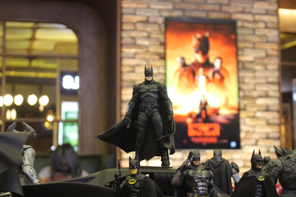 Phiên bản năm 2022 của Batman sẽ mở ra vũ trụ được cho là "tăm tối" nhất cho nhân vật này đồng thời hứa hẹn mang đến góc nhìn sâu sắc hơn trong thời gian đầu trở thành Người Dơi. (Ảnh: Minh Anh/Vietnam+)