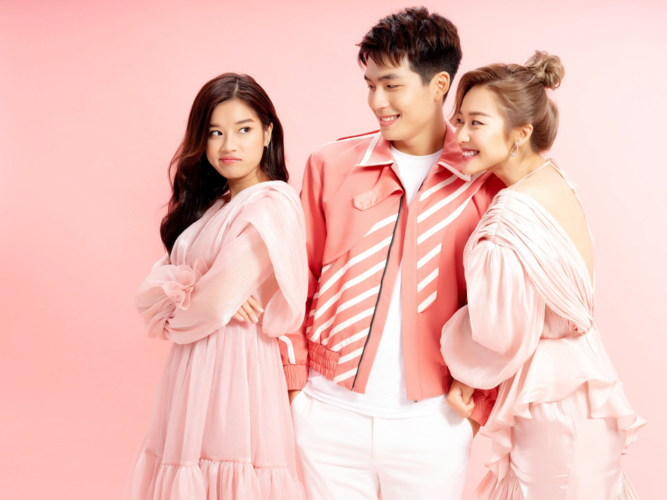 Hoàng Yến cho rằng Valentine không đơn thuần là ngày của tình yêu lứa đôi. Đó còn là ngày của tình bạn, của những tình cảm chân thành mà con người dành cho nhau. (Ảnh: CTV/Vietnam+)