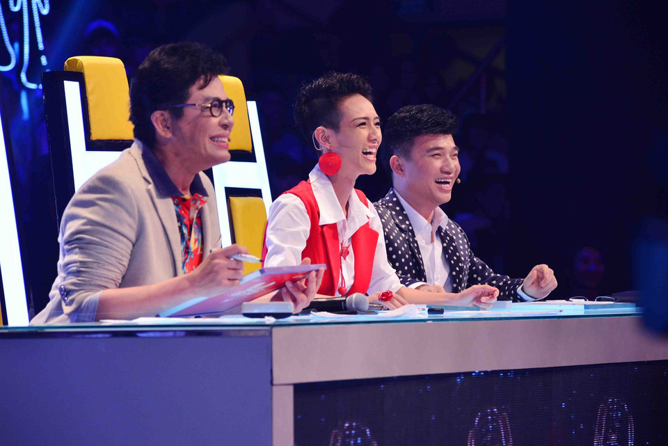 Nụ cười sảng khoái của bộ ba giám khảo (Ảnh: BTC)