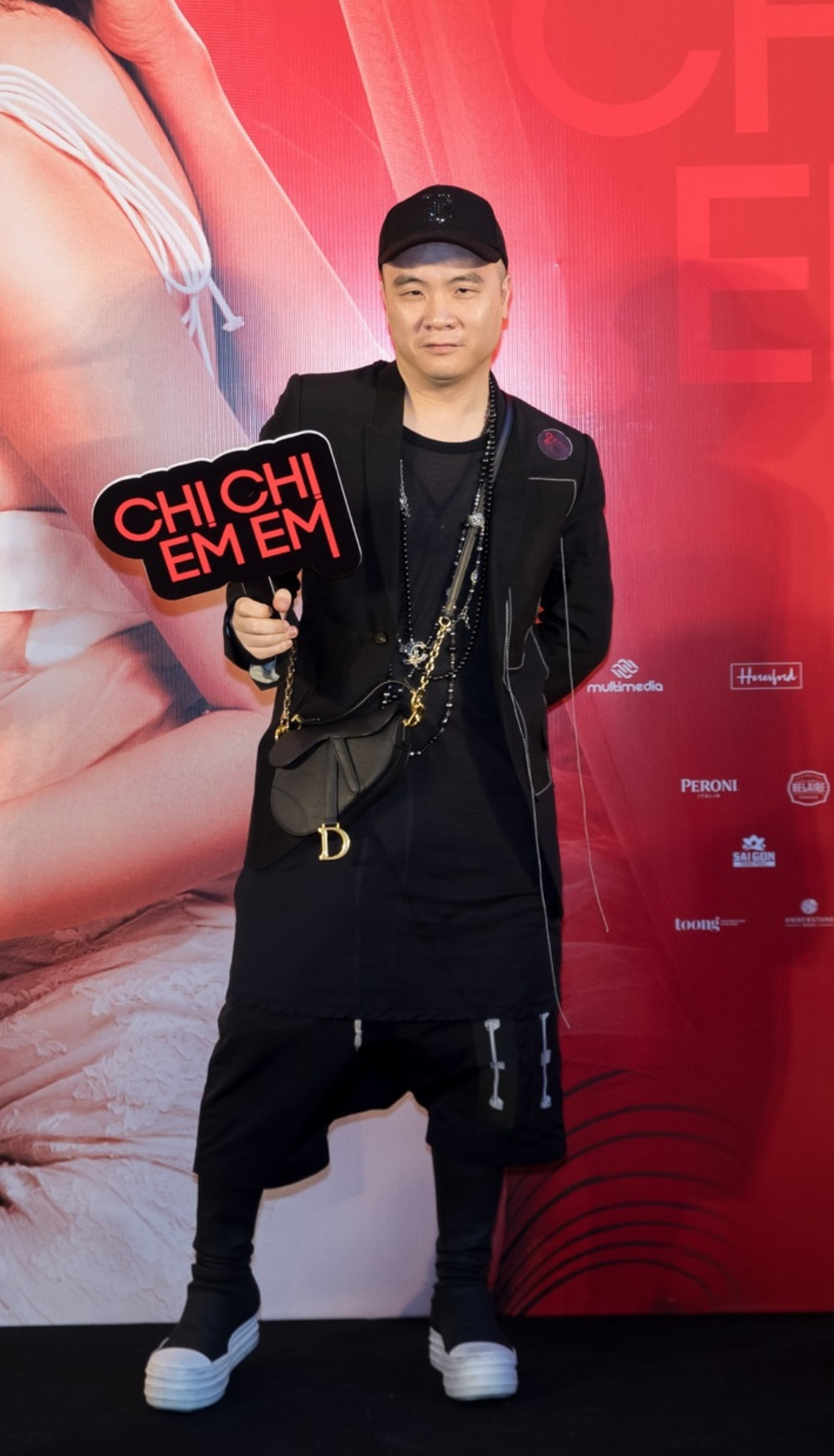 Nhà thiết kế Đỗ Mạnh Cường. (Ảnh: Vietnam+)