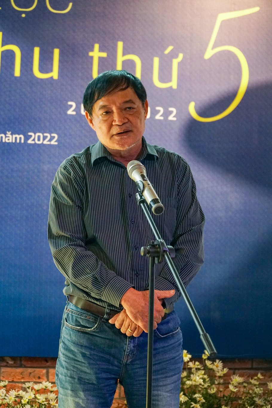 Nhà thơ Đặng Huy Giang. (Ảnh: Hoàng Hiếu/Vietnam+)