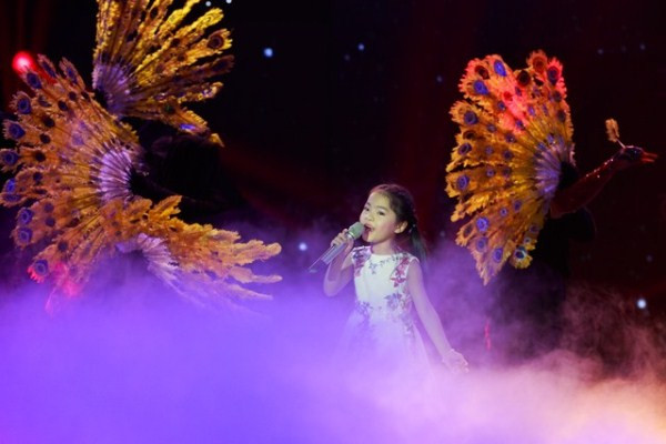 ... và sâu lắng cùng "Cho em"