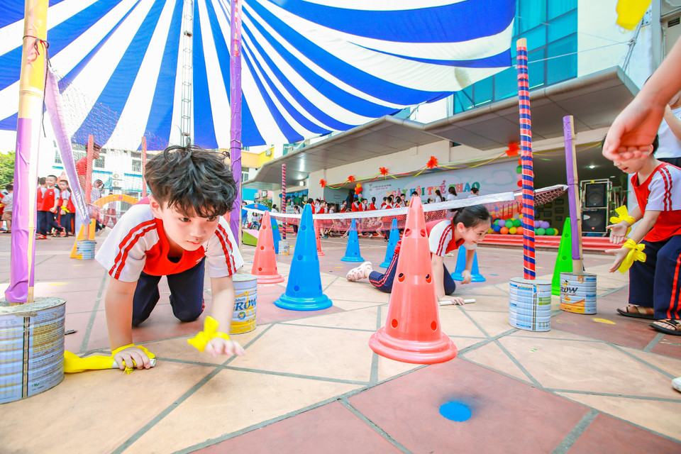 Hoạt động thể dục để tăng cường thể chất cho học sinh là một trong những chủ đề quan trọng được Bộ Giáo dục và Đào tạo nhấn mạnh trong năm học 2018-2019. (Ảnh: PV/Vietnam+)