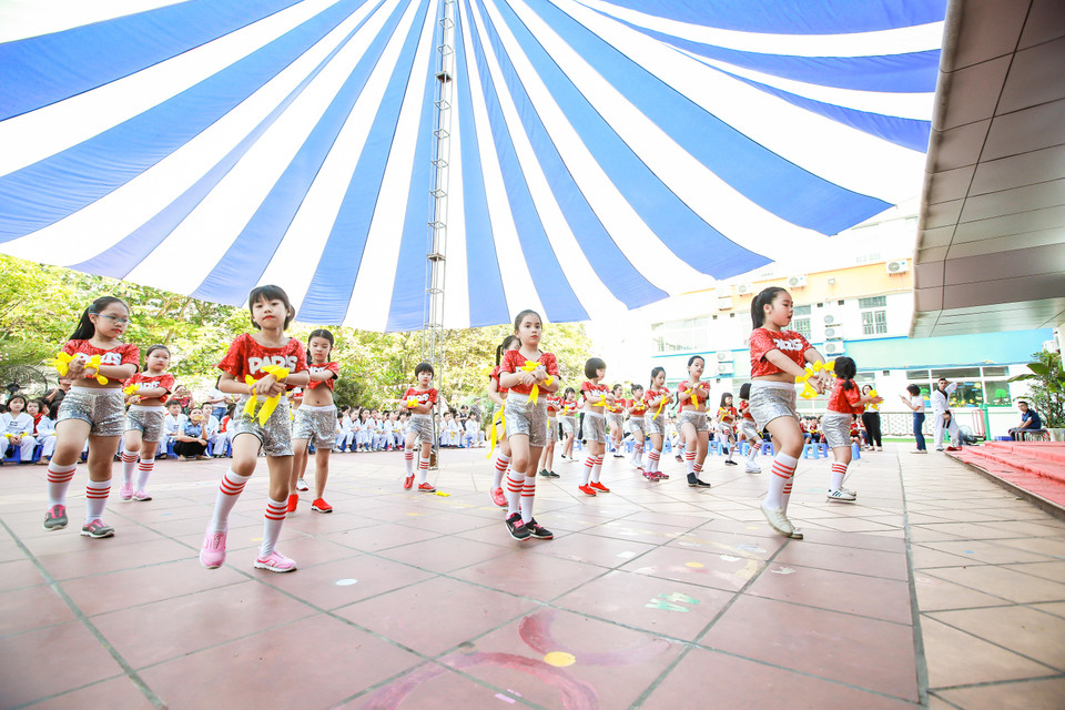 ...và sôi động (Ảnh: PV/Vietnam+)