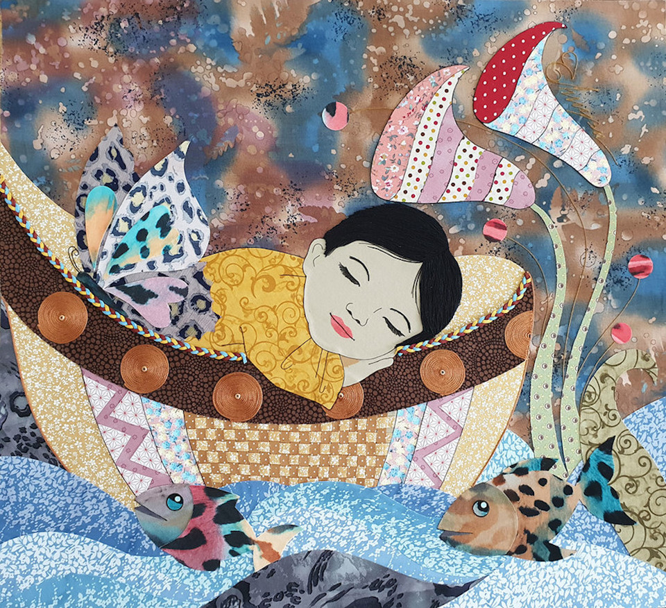 Tranh ghép vải của Thu Huyền có sự kết hợp hài hòa các gam màu. (Ảnh: BTC)