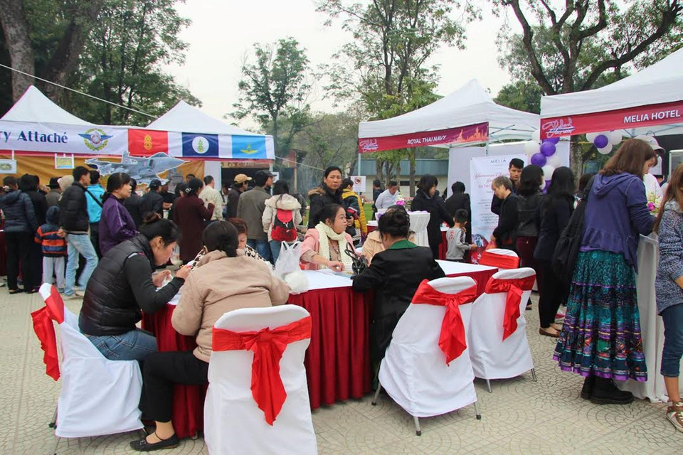 Ngày hội thu hút đông đảo khách tham quan (Ảnh: Nhật Linh/Vietnam+)