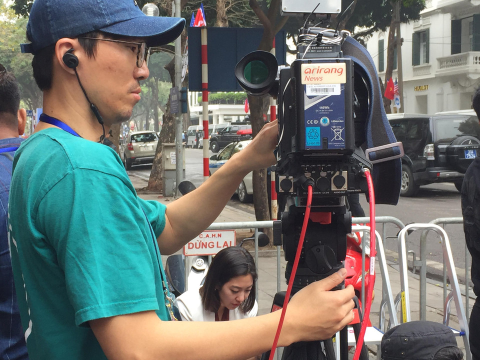 Tập trung cho từng khuôn hình. (Ảnh: PV/Vietnam+)