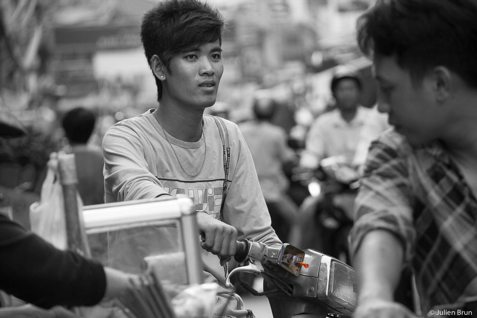 Cùng với sự phát triển của tiếng Việt, các từ hỗn chủng được tạo ra ngày càng nhiều, đóng vai trò quan trọng trong việc diễn đạt các khái niệm mới trong xã hội hiện đại. (Ảnh: BTC)