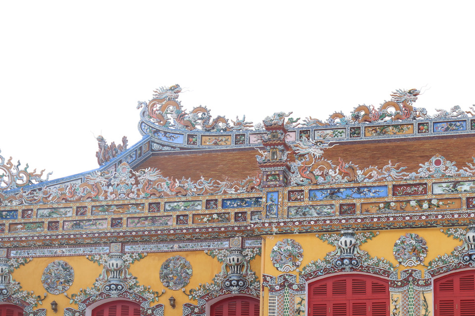 Các góc đao đình rồng là một đặc trưng của kiến trúc các công trình linh thiêng, quan trọng tại Việt Nam, có ảnh hưởng từ văn hóa Đông Á, đặc biệt là Trung Quốc. (Ảnh: Minh Anh/Vietnam+)