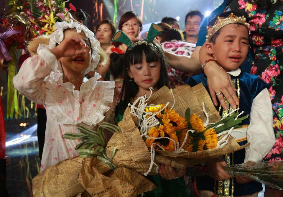 Sự tiếc nuối khi phải chia tay các bạn sau một thời gian gắn bó. (Ảnh: BTC)