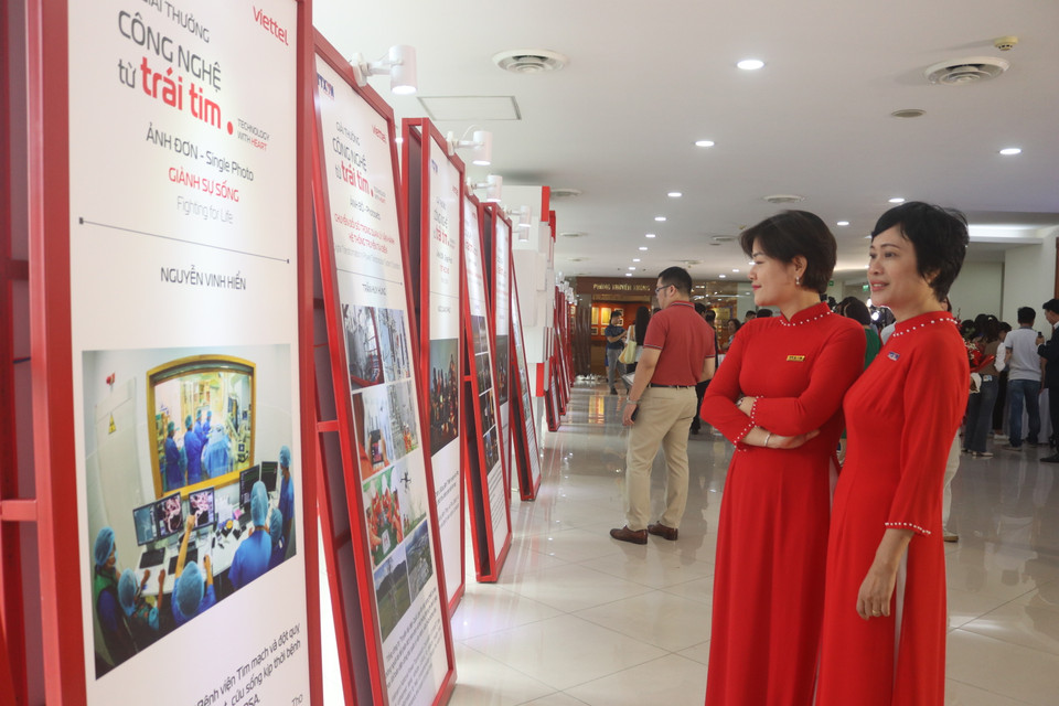 Giải thưởng "Công nghệ từ trái tim" lần thứ nhất có tổng giá trị giải thưởng 1 tỷ đồng. (Ảnh: Minh Anh/Vietnam+)