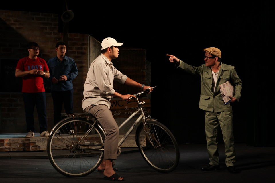 Một cảnh trong ‘Ai là thủ phạm’ (Ảnh: Thế Toàn) 