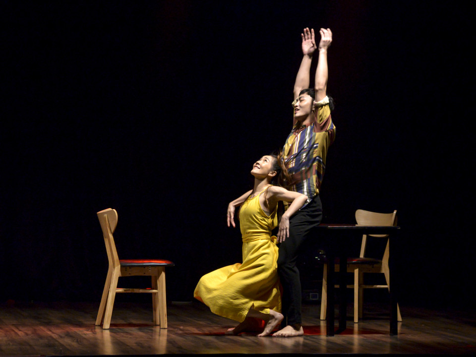 Tác phẩm mang đậm hơi thở của cuộc sống đương đại. (Ảnh: Ngọc Hiền/Vietnam+)