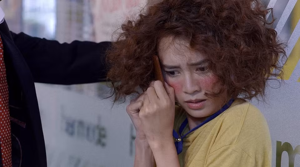 Ngoại hình 'xấu lạ' của Ninh Dương Lan Ngọc trong 'Mối tình đầu của tôi.' (Ảnh: ĐLP)
