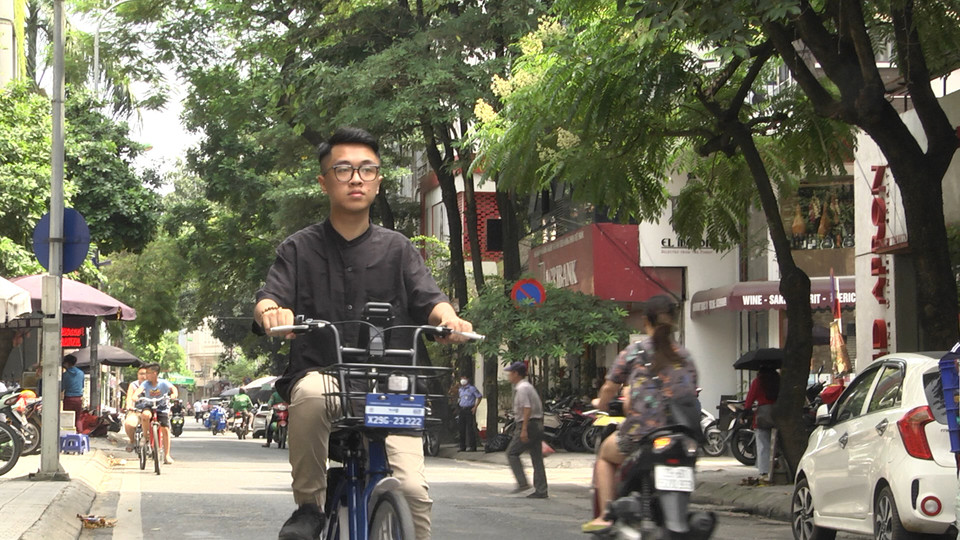 Hiện nay tại Hà Nội có 1.000 xe đạp TN Go đang được triển khai thí điểm tại hơn 90 trạm phân bố khắp các quận nội thành.(Ảnh: PV/Vietnam+)