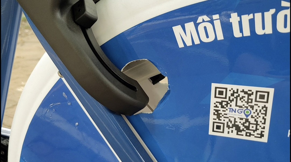 Trong quá trình di chuyển, người dùng có thể dừng và khóa xe ở những điểm đến. Sau khi khóa xe, người dùng có thể mở lại trên ứng dụng một cách dễ dàng, không giới hạn số lần, chỉ giới hạn theo thời gian thuê xe. (Ảnh: PV/Vietnam+)