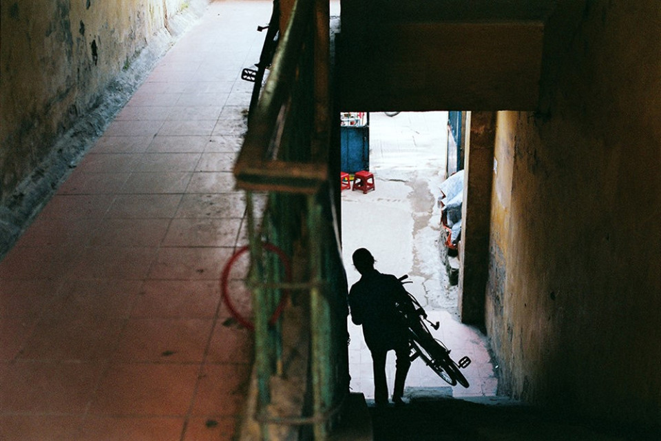 Nhịp sống đời thường của người dân phố thị. (Ảnh: BTC cung cấp)