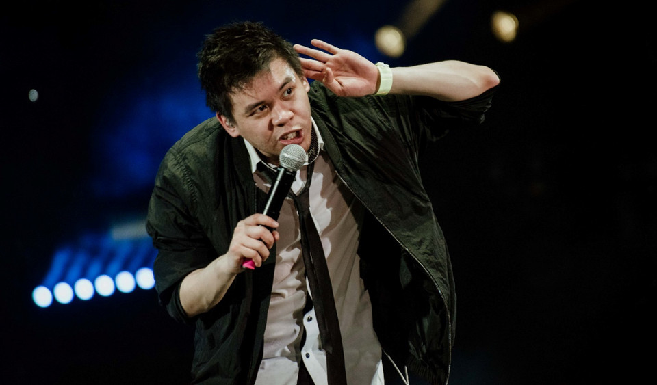 Vinh Khuất - nghệ sỹ người Đức gốc Việt có cách tương tác, giao lưu với khán giả riêng. 