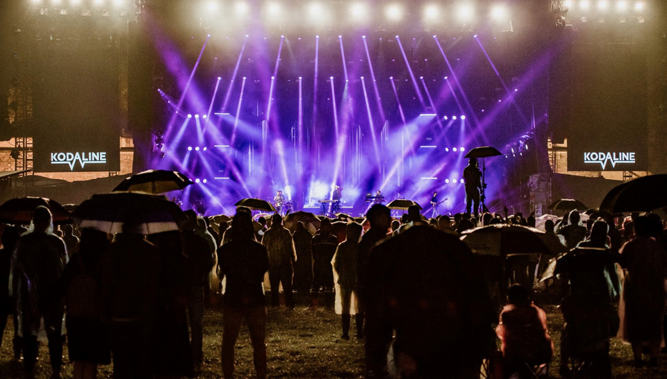 Lễ hội âm nhạc Gió mùa - Monsoon Music Festival năm nay có chủ đề '333 Minutes Of Music: For You-By You' (333 phút trải nghiệm âm nhạc do chính bạn tạo ra). 