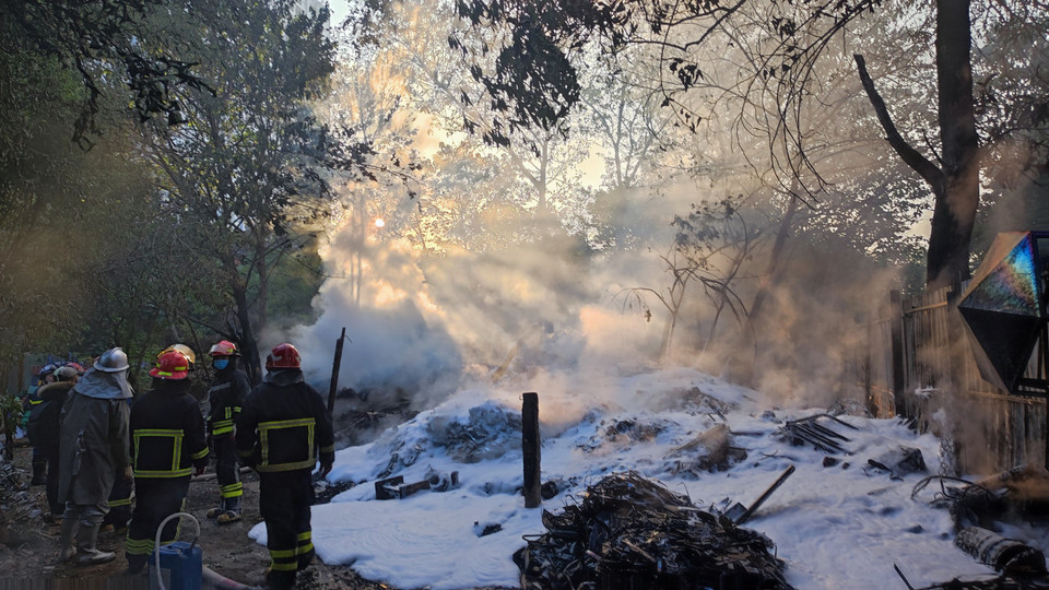 Hiện trường vụ cháy sau khi đã được kiểm soát hoàn toàn. (Ảnh: Hoài Nam/Vietnam+)