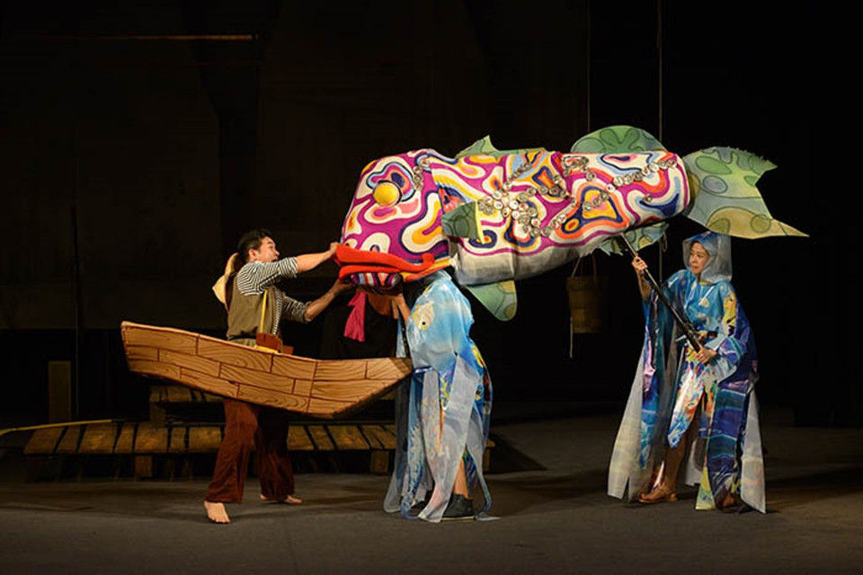 Vở kịch thiếu nhi 'Ông lão đánh cá và con cá vàng' sẽ chính thức ra mắt công chúng Thủ đô vào các ngày 28, 29/11 tại Nhà hát Tuổi Trẻ (số 11 Ngô Thì Nhậm, Hà Nội). (Ảnh: BTC)