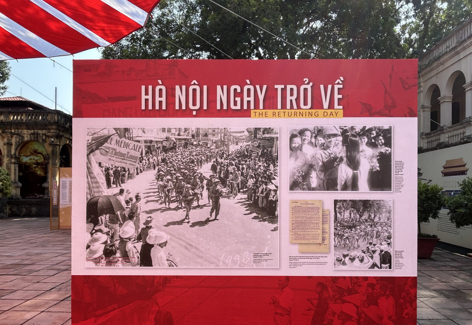 Triển lãm gồm 200 tư liệu, hình ảnh tập hợp từ nhiều cơ quan lưu trữ. (Ảnh: Phương Anh/Vietnam+)