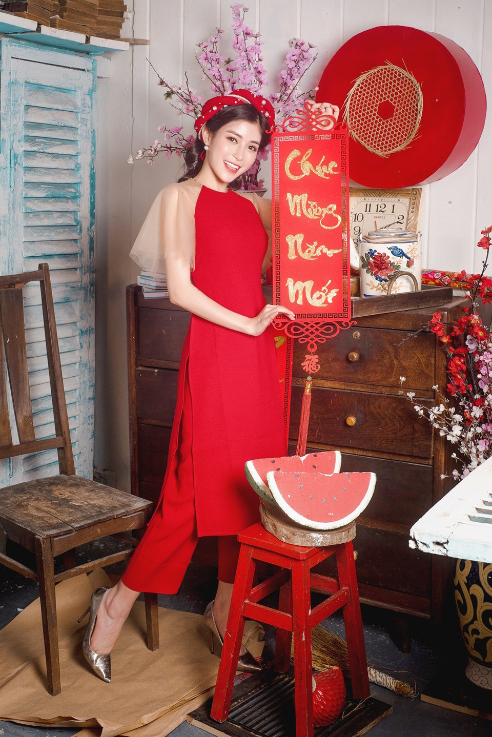 Học trò của Noo Phước Thịnh đã gây ấn tượng mạnh với vẻ đẹp ngọt ngào, dịu dàng. (Ảnh: CTV)