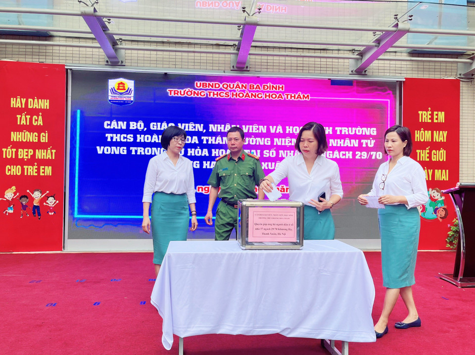 Chương trình cũng giúp cho các em học sinh phát huy tinh thần tương thân tương ái, san sẻ yêu thương, chung tay giúp đỡ cộng đồng đồng thời nâng cao tinh thần phòng cháy. (Ảnh: NTCC)