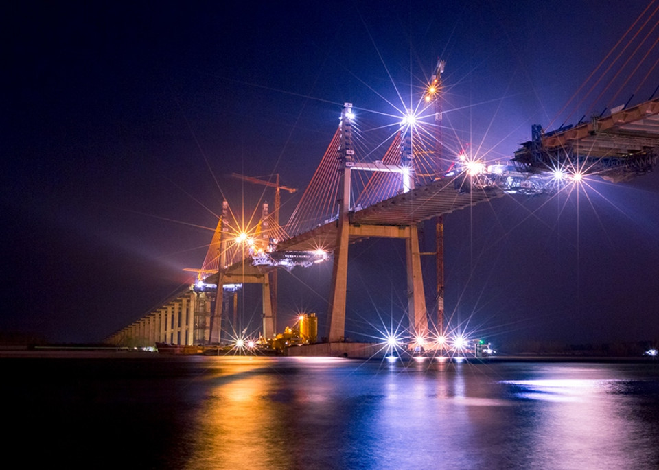 Cầu Bạch Đằng qua góc nhìn của tác giả Nguyễn Tuấn Anh. (Nguồn ảnh: BTC)