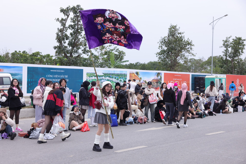 Sự kiện này thu hút hàng chục nghìn khán giả khu vực phía Bắc cũng như từ nhiều tỉnh thành khác. (Ảnh: PV/Vietnam+)