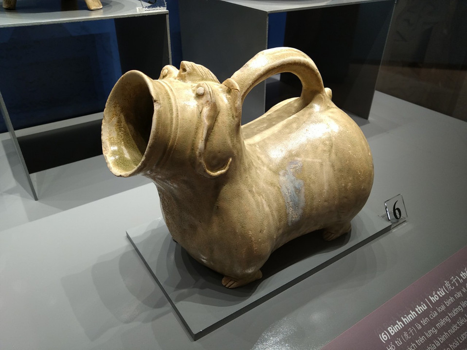 Bình hình thú thế kỷ 1-3. (Ảnh: Minh Thu/Vietnam+)