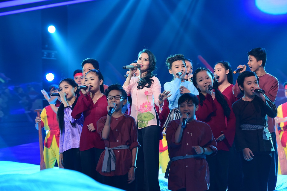 Màn hòa giọng của Cẩm Ly và các học trò. (Ảnh: BTC)