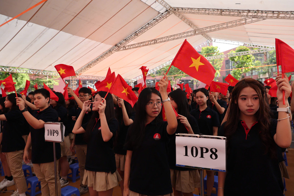 Không khí hân hoan trong ngày khai giảng. (Ảnh: Minh Sơn/Vietnam+)