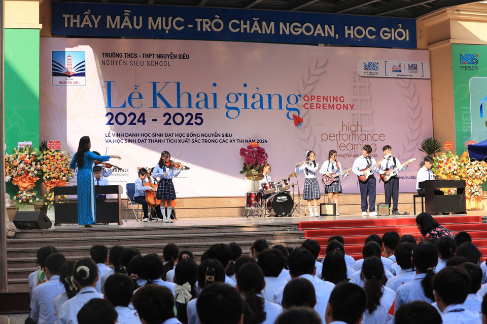 Chương trình văn nghệ chào mừng. (Ảnh: Hoài Nam/Vietnam+)