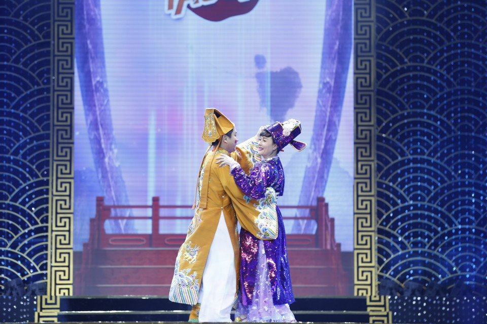 Những vũ điệu hài hước, những màn 'tung hứng' giữa các Táo luôn là yếu tố mang lại tiếng cười cho khán giả. (Ảnh: CTV/Vietnam+)