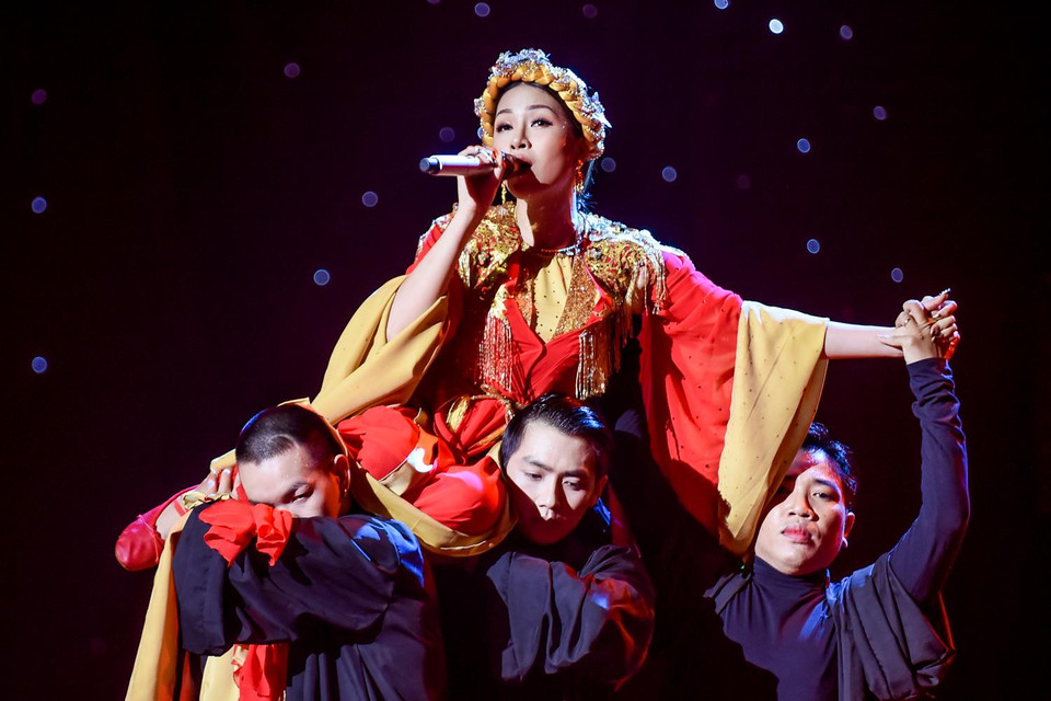 Tuy nhiên, trong đêm chung kết Giọng hát Việt 2019, học trò của danh ca Thanh Hà lại hát thiếu cảm xúc. (Ảnh: BTC)