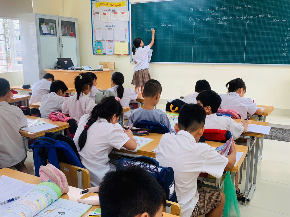 Tại Trường Tiểu học Duyên Hà, các lớp học cũng đã diễn ra bình thường. (Ảnh: PV/Vietnam+)