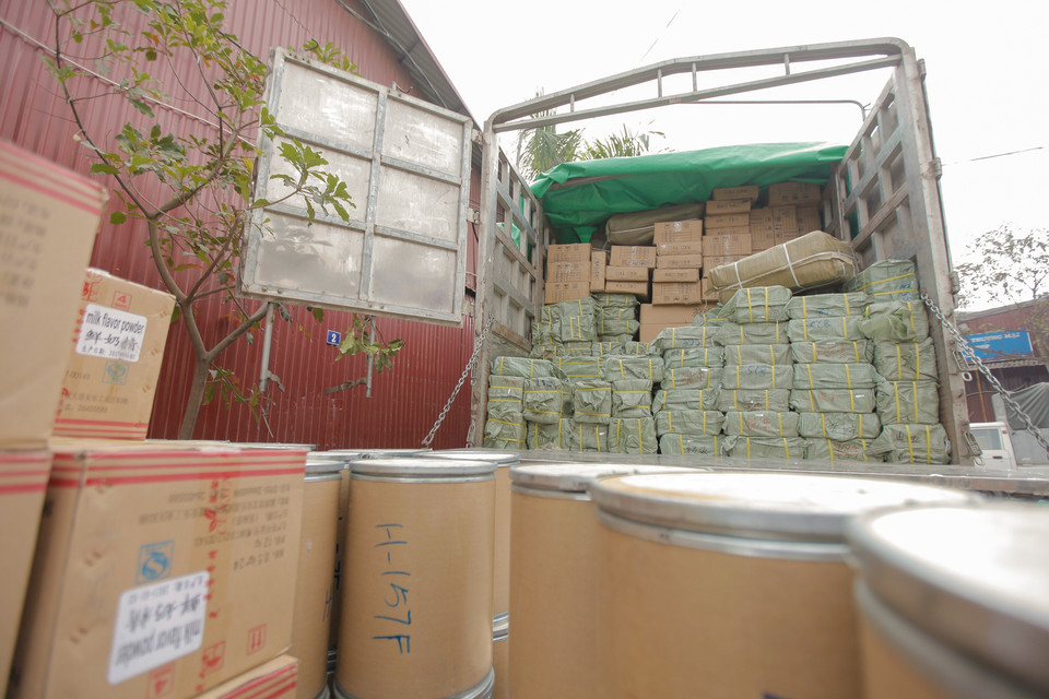 Toàn bộ lô hàng không rõ nguồn gốc