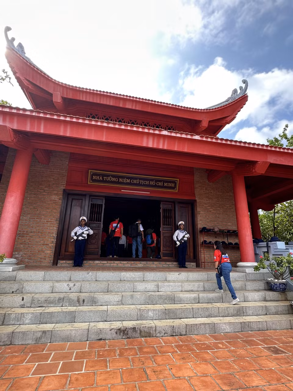 Nhà tưởng niệm Bác Hồ trên đảo Trường Sa lớn. (Ảnh: Thùy Giang/Vietnam+)