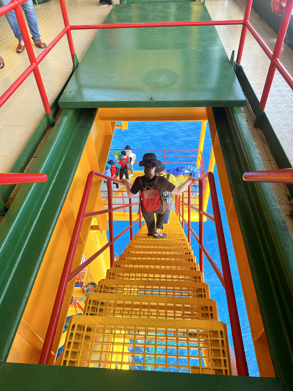 Nhiệm vụ quan trọng nhất của DK1 là chốt giữ, bảo vệ chủ quyền thềm lục địa phía Nam của Tổ quốc, bảo vệ bình yên cho việc khai thác tài nguyên nơi thềm lục địa. (Ảnh: Thùy Giang/Vietnam+)