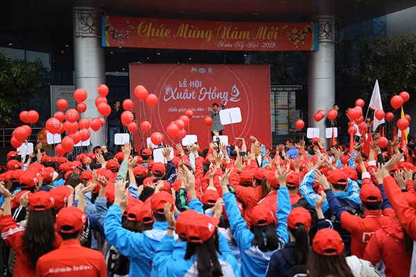 Lễ hội Xuân Hồng với nhiều hoạt động. (Ảnh: PV/Vietnam+)