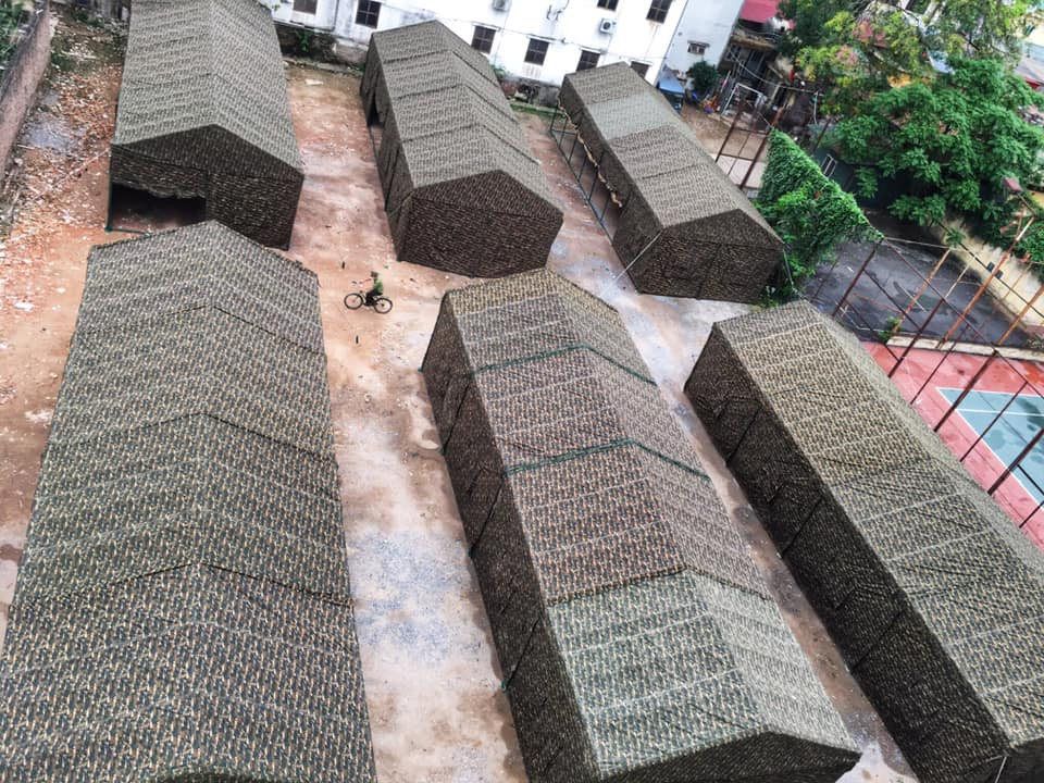 Toàn cảnh bệnh viện dã chiến. (Ảnh: Đặng Tú/Vietnam+)