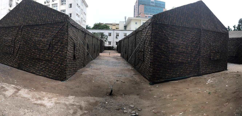 Bệnh viện dã chiến đã sẵn sàng hoạt động. (Ảnh: Đặng Tú/Vietnam+)