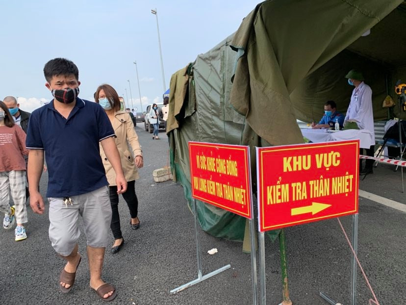 Khu vực đo thân nhiệt. (Ảnh: Thuỳ Giang/Vietnam+)