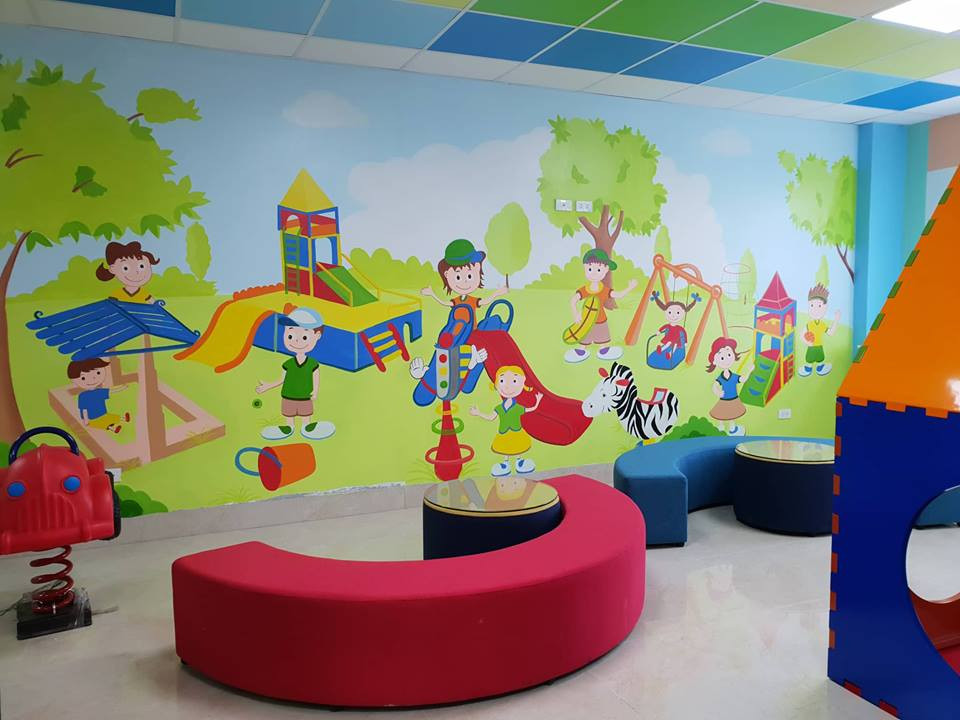 Khu vui chơi với sắc màu ấm áp. (Ảnh: PV/Vietnam+)