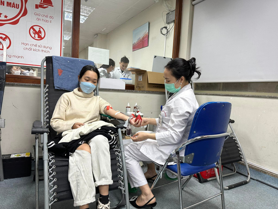  Từ năm 2010, Lễ hội Xuân hồng được Ban Chỉ đạo quốc gia Vận động hiến máu tình nguyện phát động trên toàn quốc.(Ảnh: PV/Vietnam+)