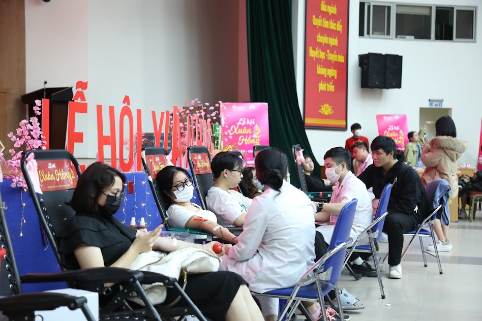 Lễ hội Xuân hồng đã góp phần khắc phục được tình trạng khan hiếm nguồn máu điều trị sau Tết Nguyên đán. (Ảnh: PV/Vietnam+)