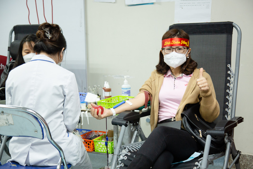 Đây là lễ hội để những tấm lòng nhân ái, sẻ chia giọt máu đào cho người bệnh và thể hiện trách nhiệm với cộng đồng. (Ảnh: PV/Vietnam+)